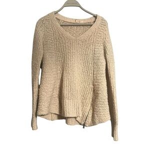 Moth wool knit sweater cream  Medium wool